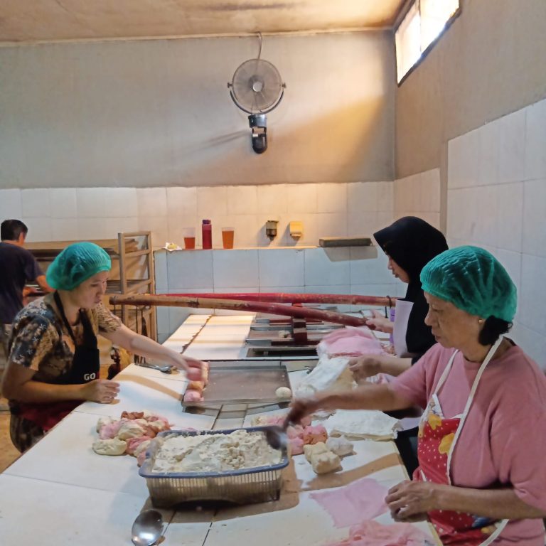 Kunjungan Pendidikan ke Pabrik Tahu, KB & TK A